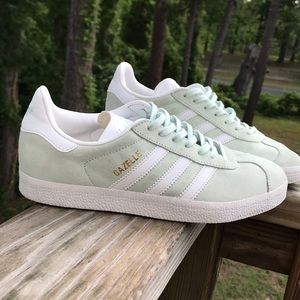 Adidas Gazelle ⭐️ Beautiful Mint color